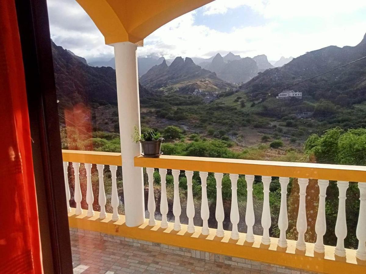 Casa Familiar Por Do Sol Bed & Breakfast Ribeira Grande Exterior photo